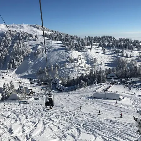 Apartmaji Aurora Ski Krvavec شقة Ambroz Pod Krvavcem